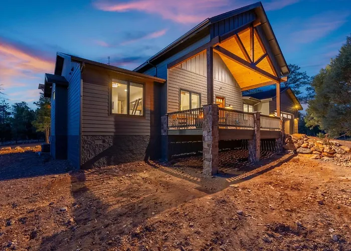 Cozy Mountain With Decks Fireplace & Games * Happy Jack
