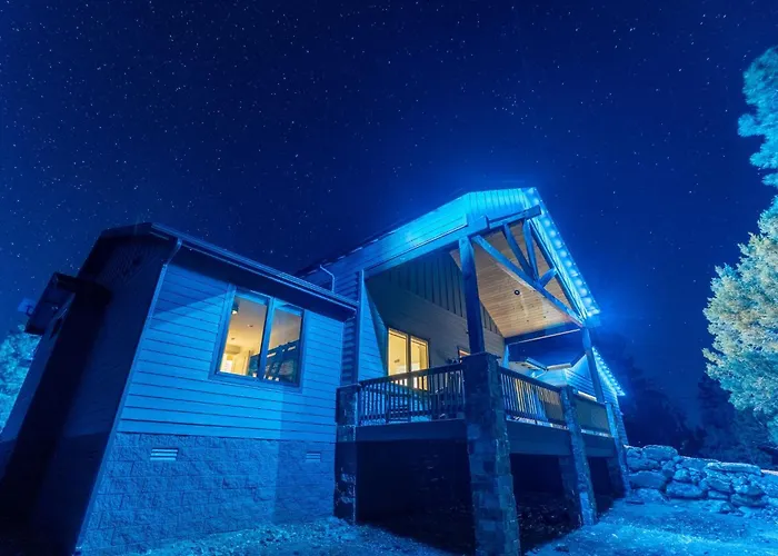 Cozy Mountain With Decks Fireplace & Games *